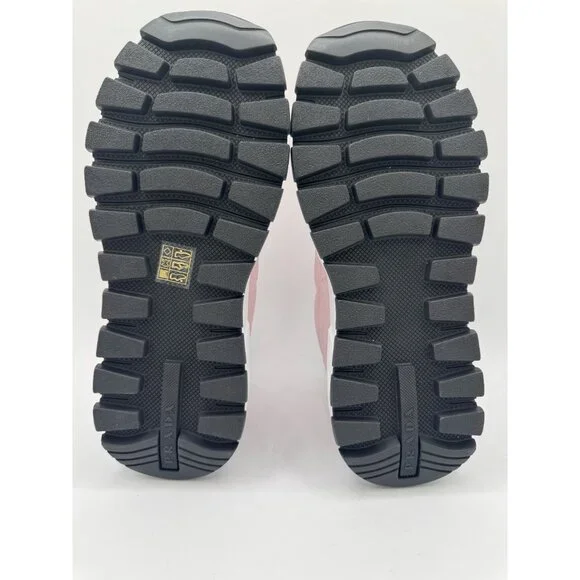 Prada Re-Nylon Piuma Metal Triangle Logo Quilted 45mm Sneakers 40 Alabastro - Picture 10 of 11